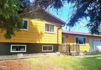 5912 Horseshoe Bend NW, Mandan, ND 58554