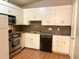 1108 W 22nd St Unit 4, Austin, TX 78705