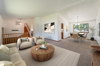 1245 Junction Ct, Sparks, NV 89434