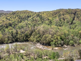 21 River Park Way Unit 47, Marshall, NC 28753