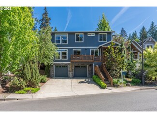 35908 Chinook St, Sandy, OR 97055
