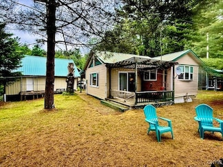 176 Higgins Bay Rd, Piseco, NY 12139