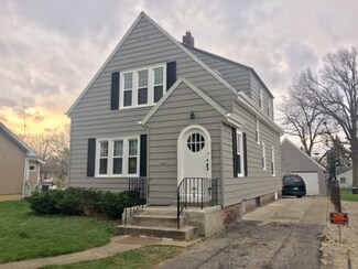 2414 Clara Ave, Fort Wayne, IN 46805