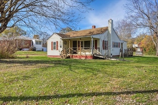 336 W Railroad Ave, Craigsville, VA 24430