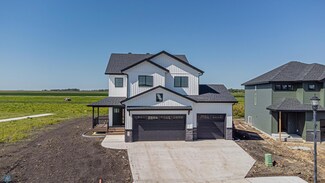 1206 Jill Dr W, Horace, ND 58047