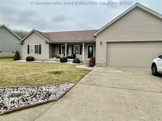 103 Old Rosebud Dr, Evans, WV 25241