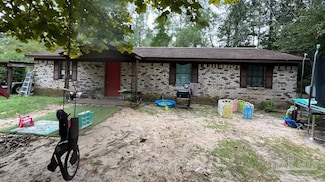 7175 W Gardner St, Milton, FL 32583