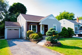 189 Newton Rd, Rochester, NY 14626