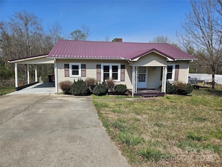 1028 Greer St, Granite Falls, NC 28630
