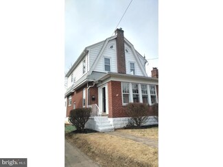 126 E Avon Rd, Brookhaven, PA 19015