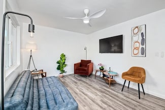160 W Jason St, Encinitas, CA 92024