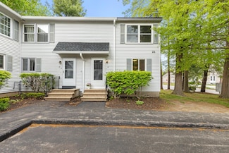 21 Valley St Unit 1, South Portland, ME 04106