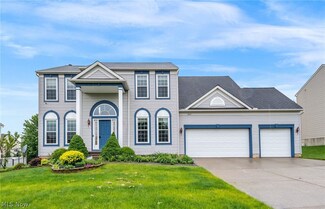 3827 Kenway Blvd, Uniontown, OH 44685