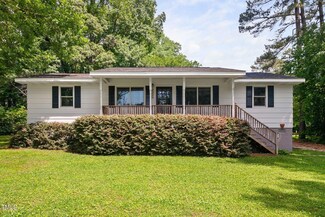 2224 Henslowe Dr, Raleigh, NC 27603