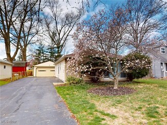 4820 Brooksdale Rd, Mentor, OH 44060