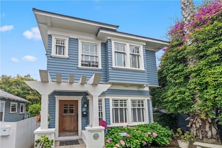 220 S Broadway, Redondo Beach, CA 90277