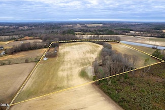 396 Riley Vann Ln, Dunn, NC 28334