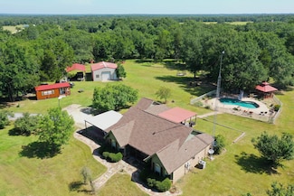 188 County Road 941, Teague, TX 75860