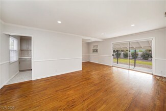 1044 Hassett Ave, Las Vegas, NV 89104