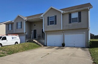 1307 A-B Holly Hock Dr, Cameron, MO 64429