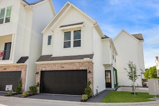3906 Willowbend Point Dr, Houston, TX 77025
