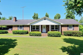 3694 Kentucky 903, Princeton, KY 42445