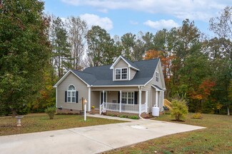 3819 Ridgewood Dr, Franklinton, NC 27525