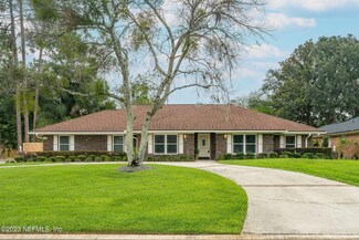1795 Grassington Way S, Jacksonville, FL 32223