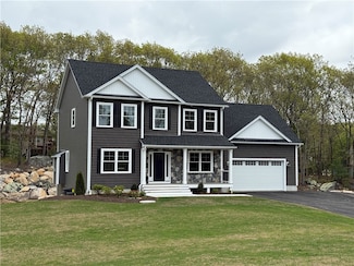 3 Majestic Ct, Coventry, RI 02816