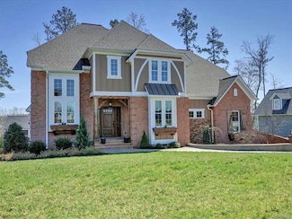 1913 Colwyn Bay Dr, Midlothian, VA 23112