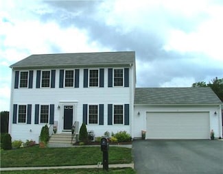3 Sweet Fern Ln, Coventry, RI 02816