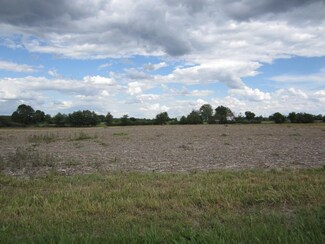 18001 Mcduffee Rd, Churubusco, IN 46723