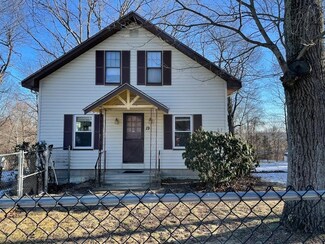19 Elmwood Ave, Cherry Valley, MA 01611
