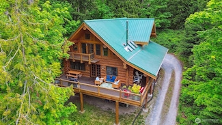 1465 Magnolia Ln, Camano Island, WA 98282