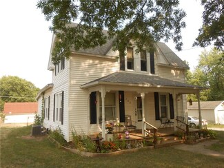 705 S Sloan St, Maysville, MO 64469