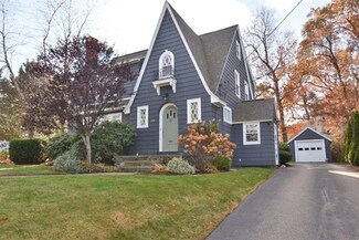 251 Beverly Rd, Worcester, MA 01605