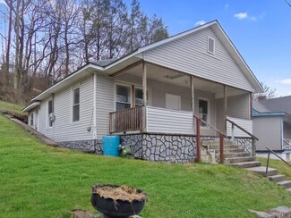 116 Meredith St, Bluefield, VA 24605