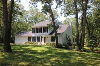 2 Coventry Ln, Ocean View, NJ 08230