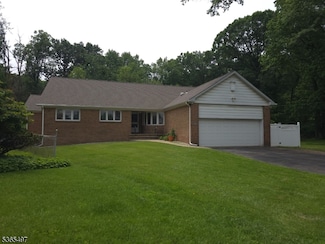 934 Lowden Ave, Union, NJ 07083