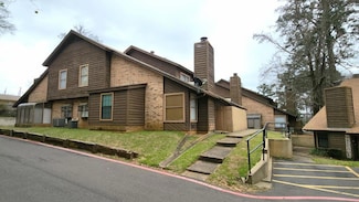 3211 Pearl St, Nacogdoches, TX 75965
