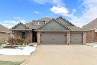 704 Cassandra Ln, Yukon, OK 73099
