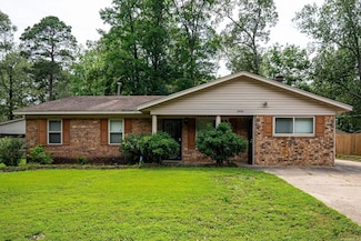 3938 Wooddale Dr, Little Rock, AR 72209