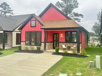 267 Idle Place Cir, Rossville, GA 30741