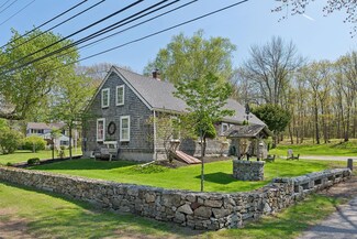 378 Pool St, Biddeford, ME 04005