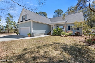 2694 Jessica Ln SW, Supply, NC 28462