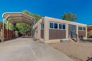 5015 El Paseo Dr NW, Albuquerque, NM 87107