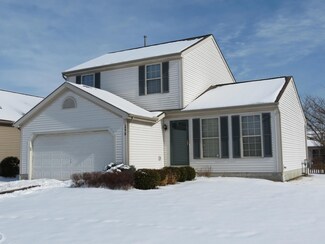 2278 Hetter St, Columbus, OH 43228
