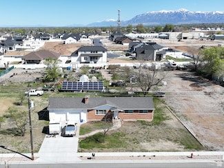 2132 W 800 N, Clearfield, UT 84015