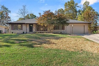 80 Forest Dr, Jeffersonville, IN 47130