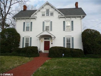 17 N Court St, Windsor, VA 23487